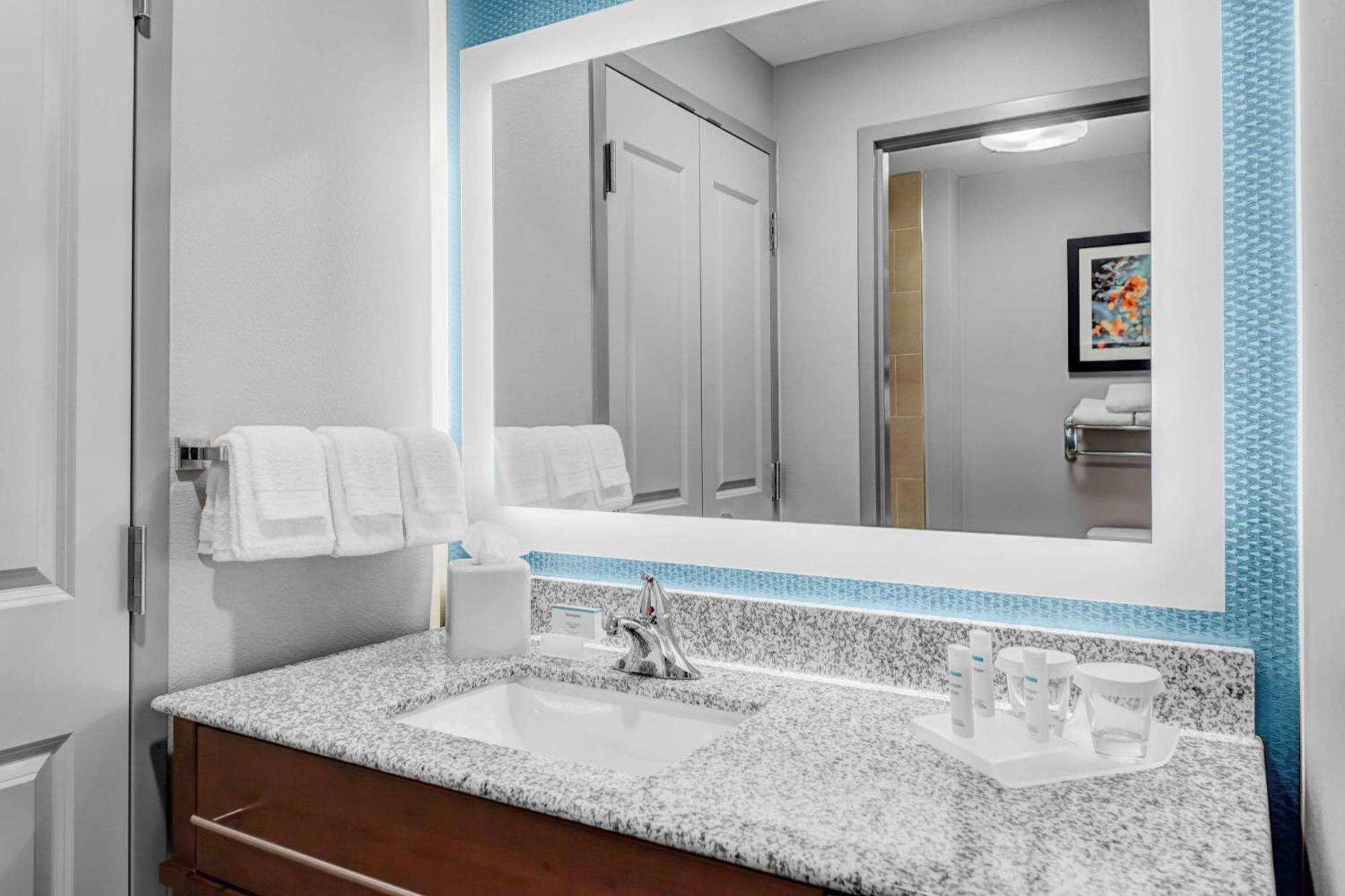 Homewood Suites By Hilton Wauwatosa Milwaukee Zewnętrze zdjęcie
